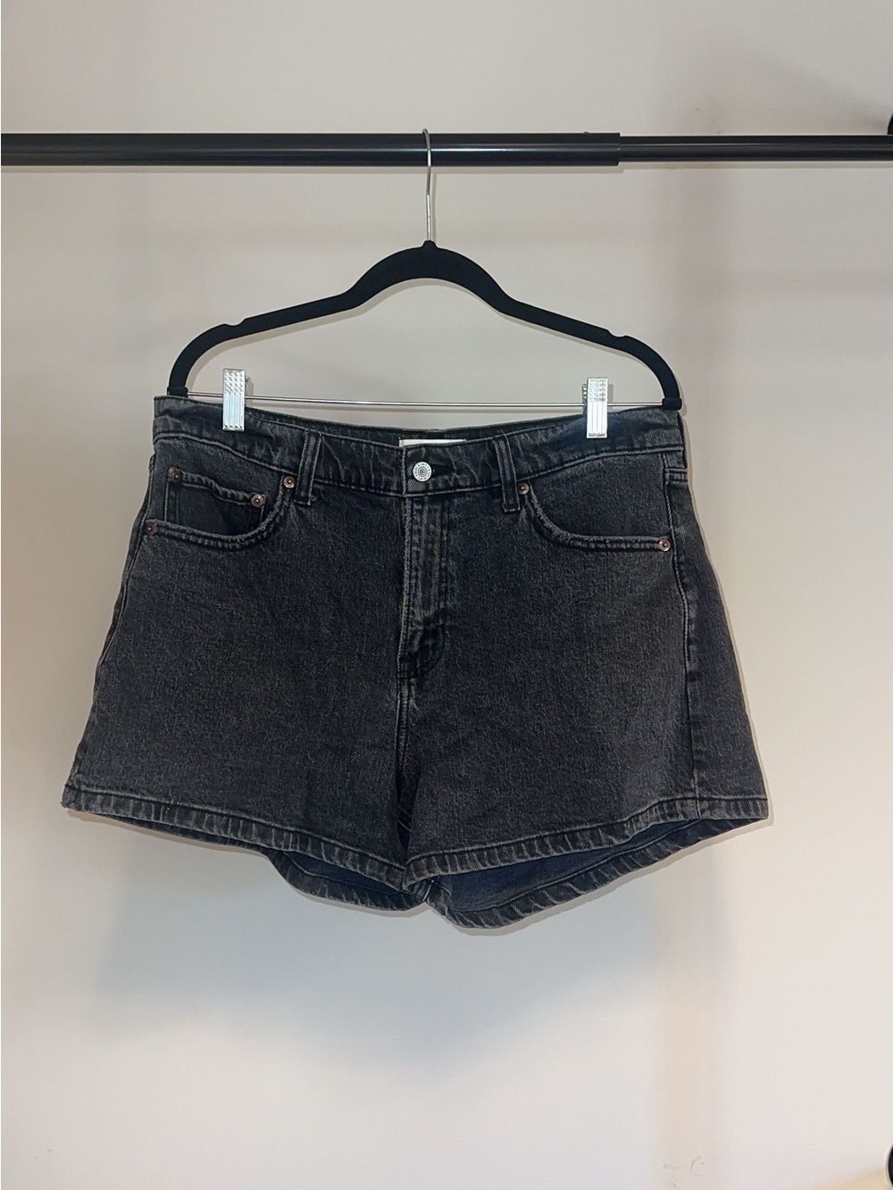 A&F Mid Rise A-Line Shorts